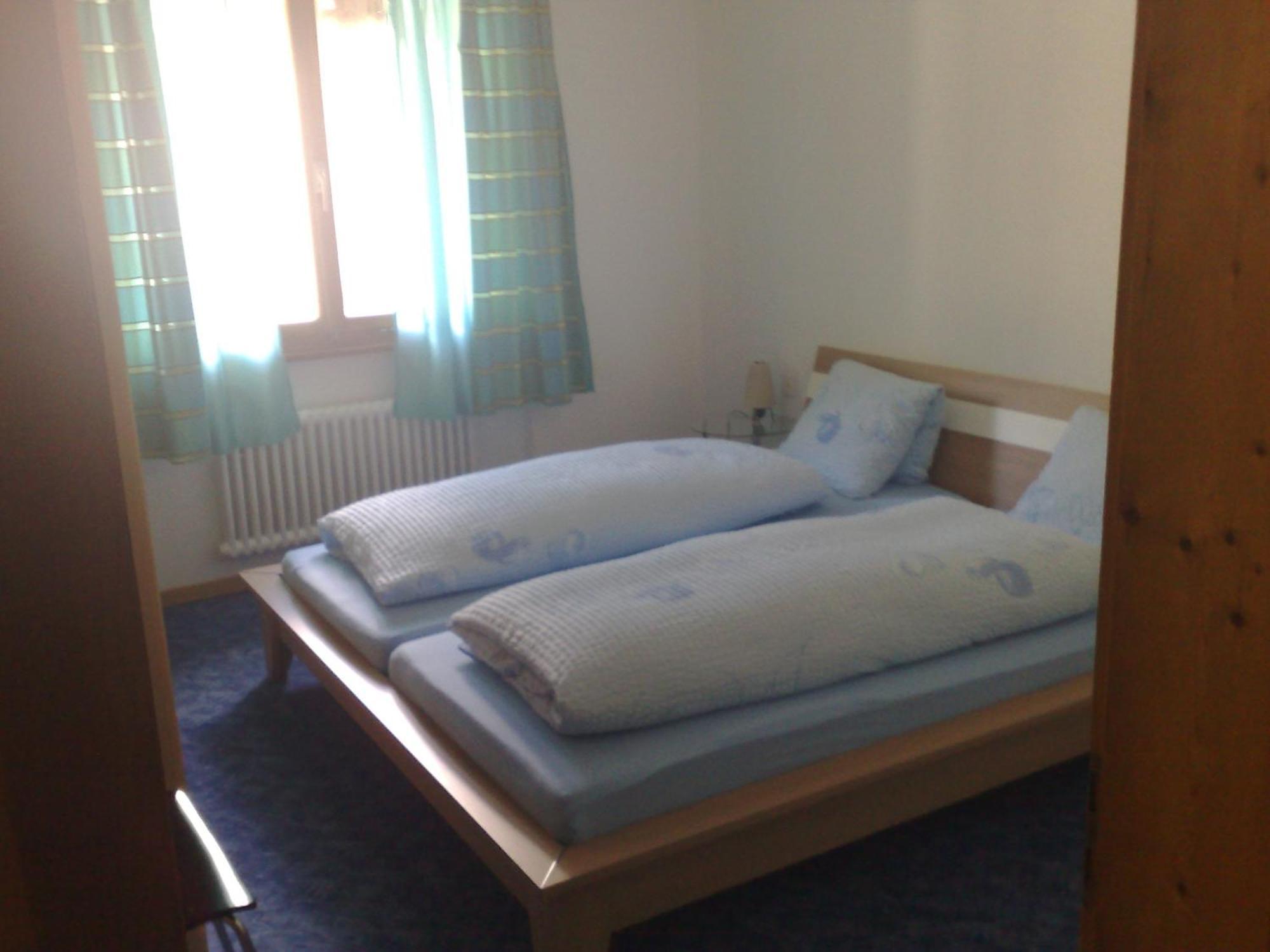 B&B Hotel & Appartements Chasa Valaer Scuol Exterior foto