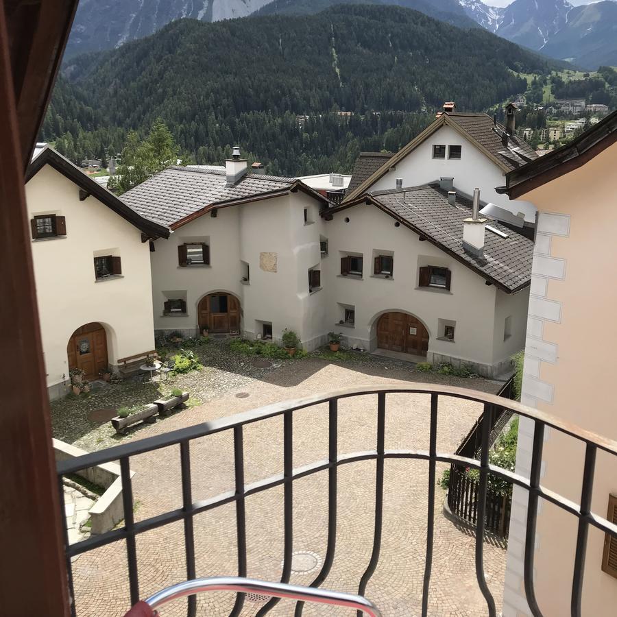 B&B Hotel & Appartements Chasa Valaer Scuol Exterior foto